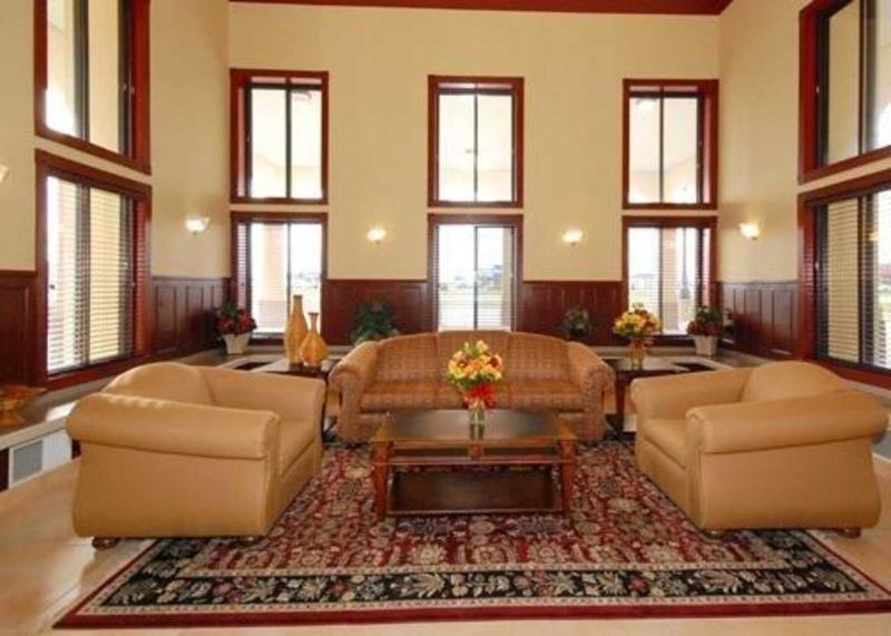 Rodeway Inn Norfolk Dalaman gambar